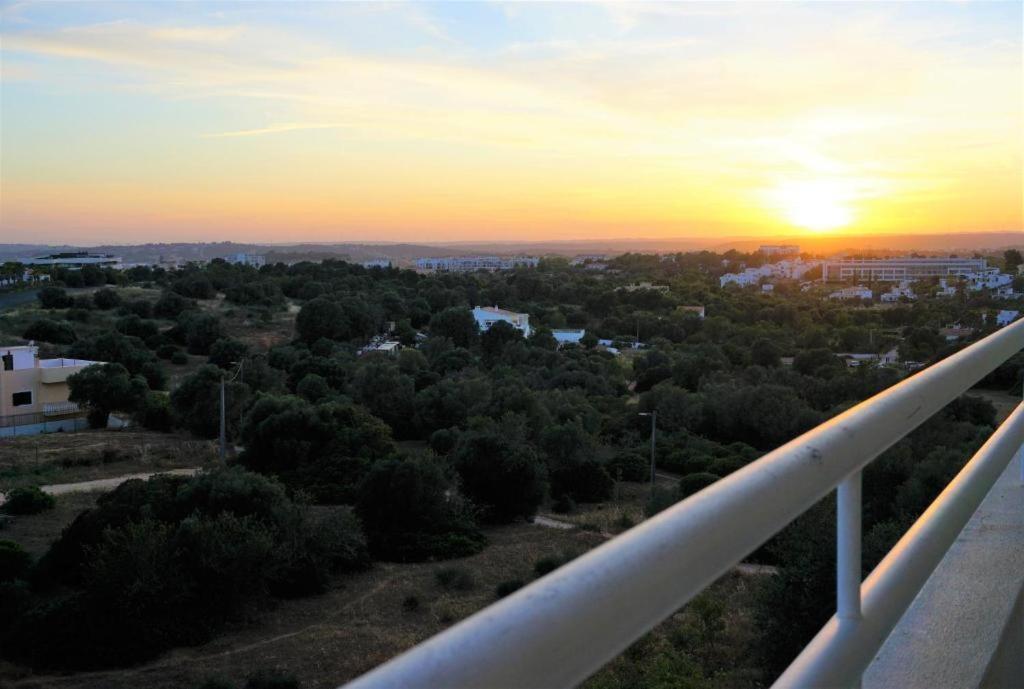 Cozy Sunny Apartment Wi-Fi & Ac Alvor Eksteriør bilde